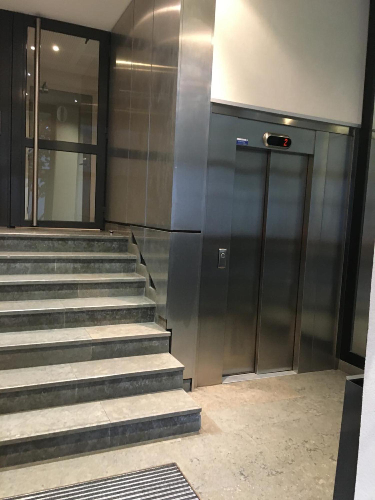 Appartement Residence Quartier Vilette Paul Bert Box Garage Lyon Exterior foto